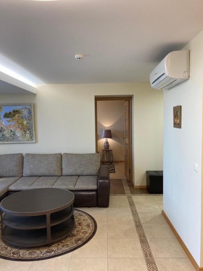 Daukanto 10 Two-Room Apartment With A View The Old Town On The 7Th Floor Palanga Exterior photo